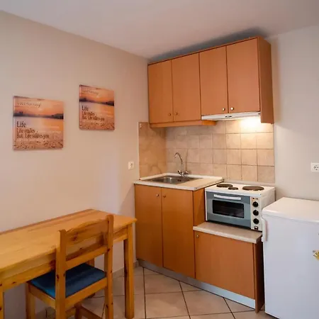 Nick's & Aparthotel Lefkada City