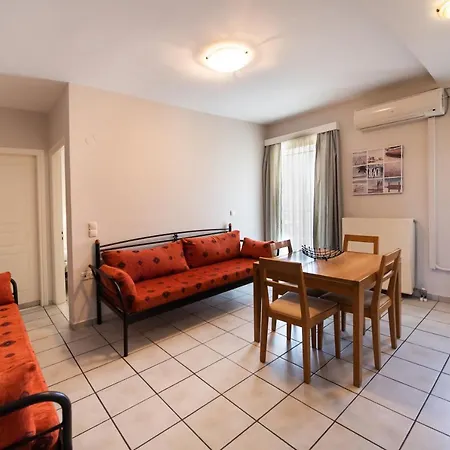 Nick's & Aparthotel Lefkada City